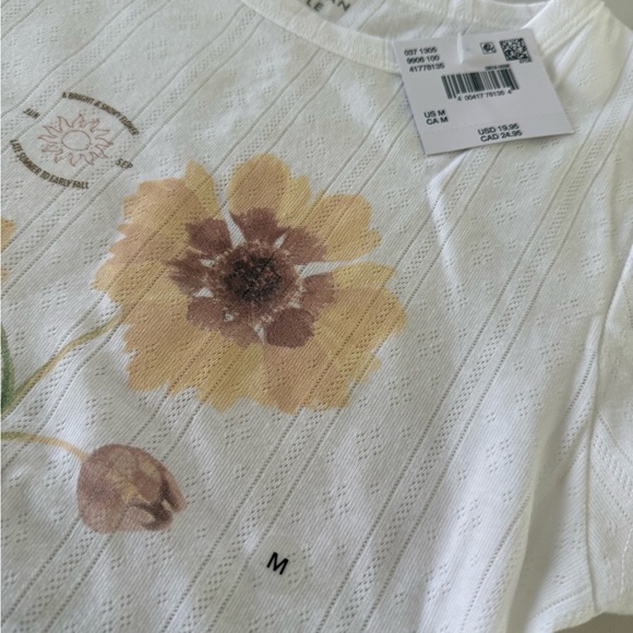 NWT American Eagle White Textured Tee size medium - Picture 3 of 3